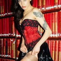 Madame Ava L'affaire - Foto 1 von 15