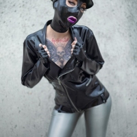 Lady Naomi Rouge - Foto 3 von 16